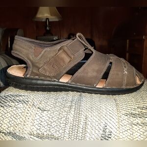 FLORSHEIM Mens Brown Leather Closed Toe Sandals